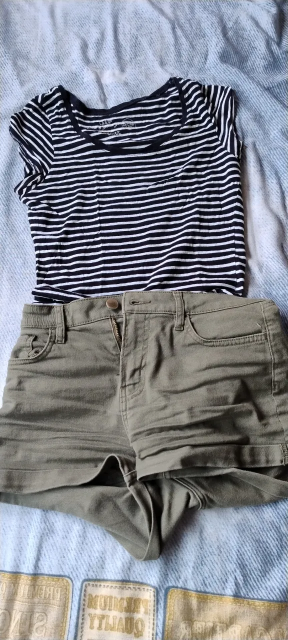 Remera H&M - imagen 1