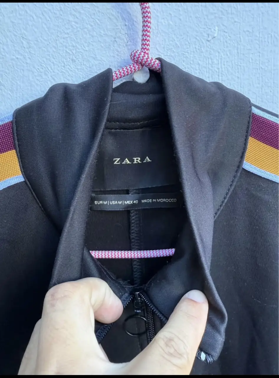Buzo Zara - imagen 2