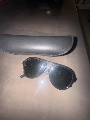 Ray-Ban