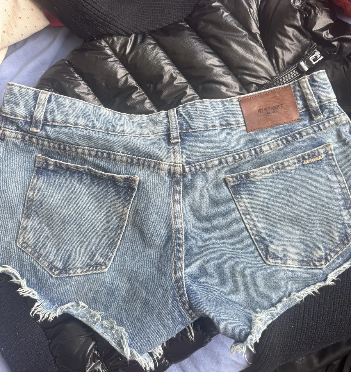 Short 47 Street - imagen 2