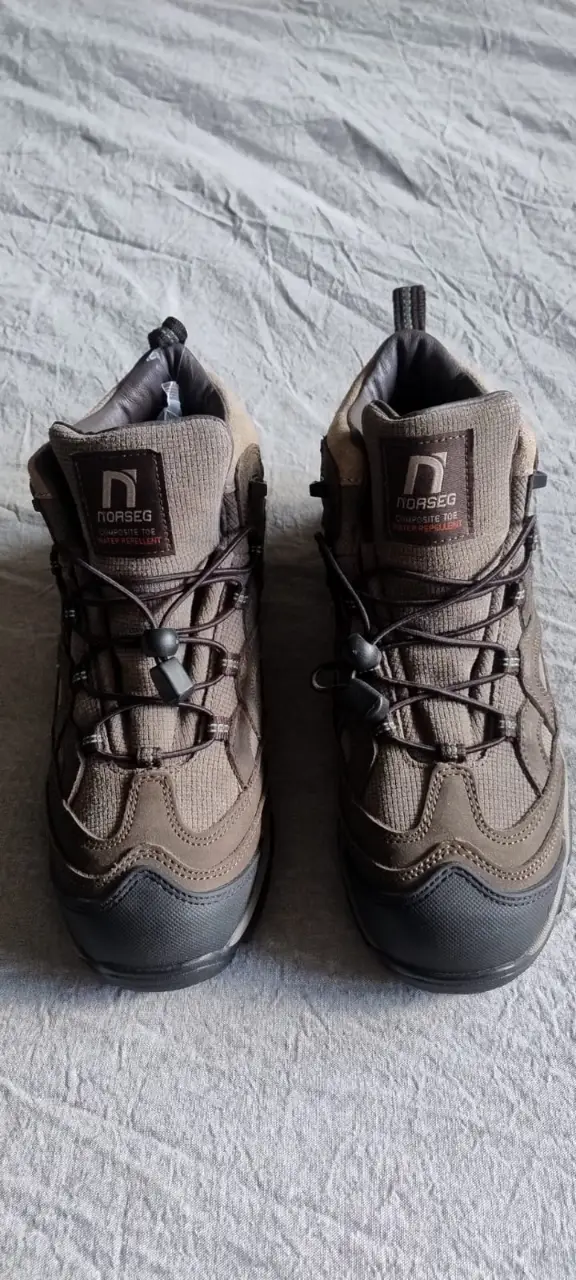 Botas Norseg miniatura 2