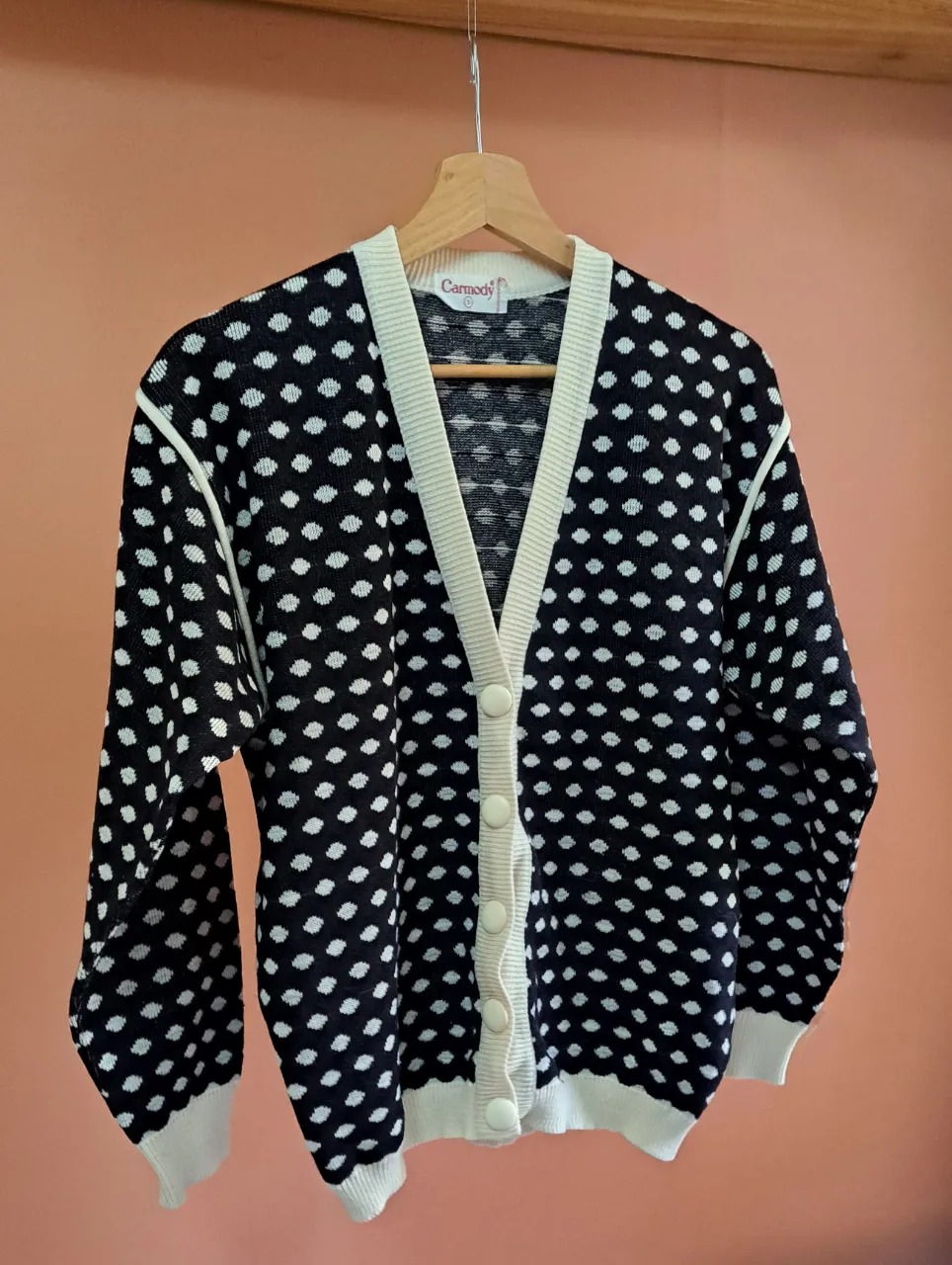Cardigan Carmody - imagen 2