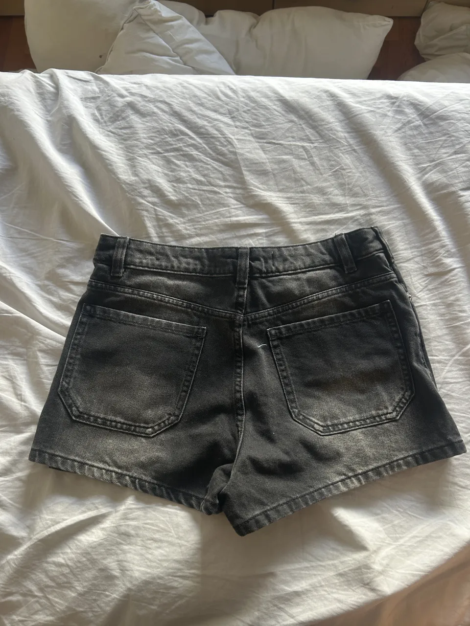 Short Bershka - Vista 3
