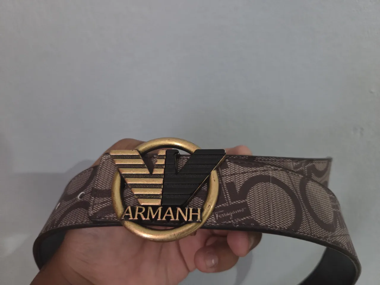 Cinturón Armani