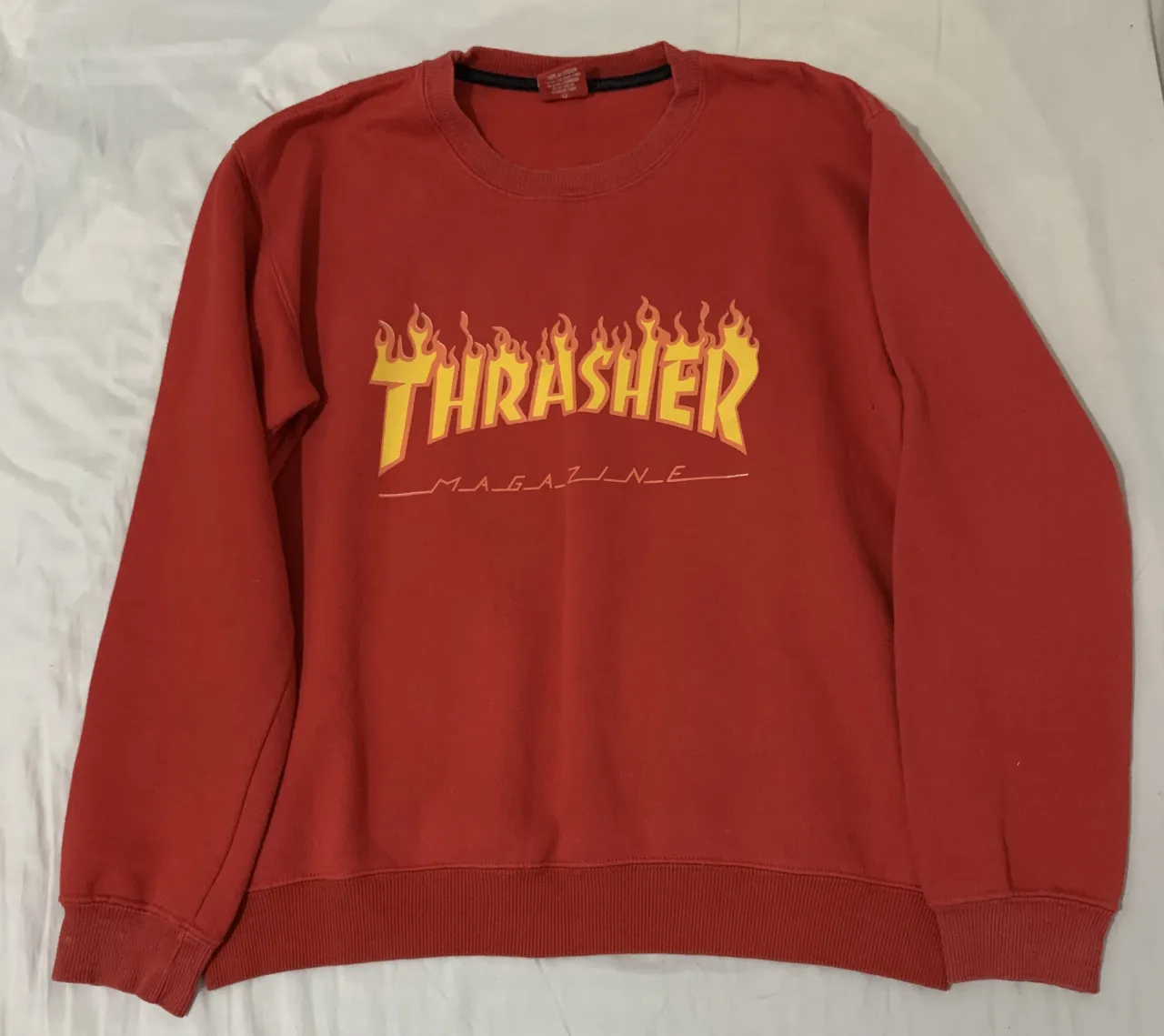 Buzo Thrasher - imagen 1