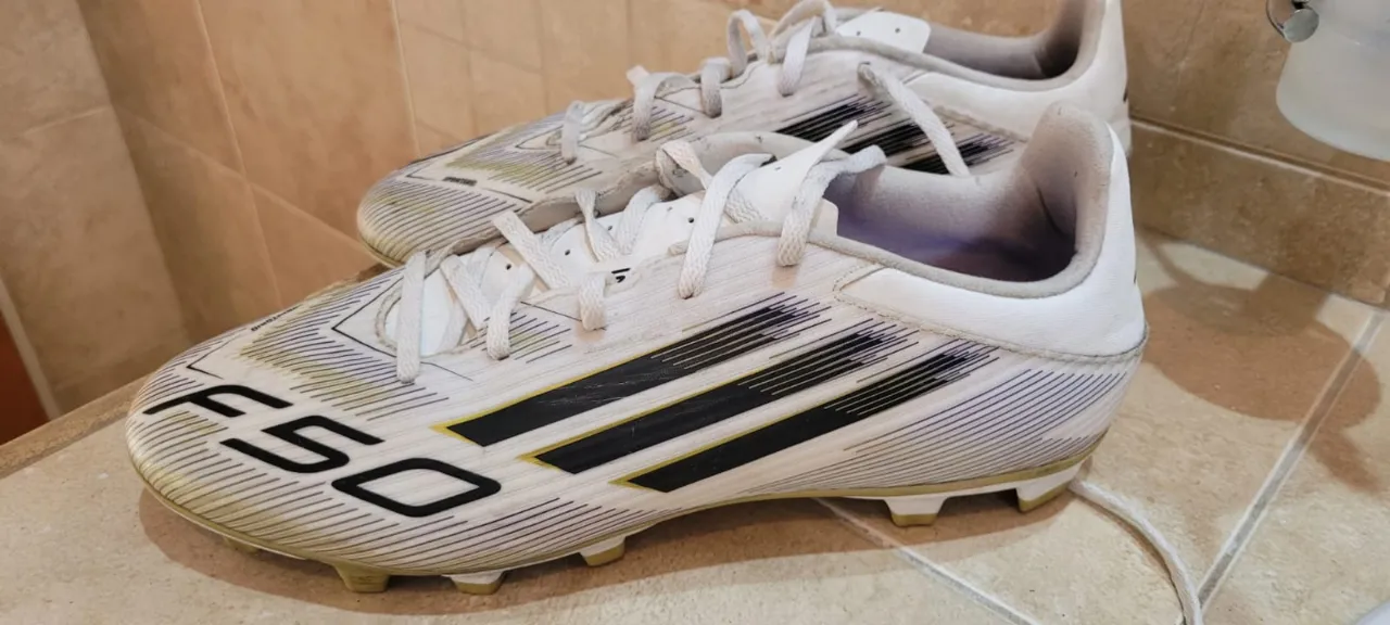 Botines adidas - imagen 3