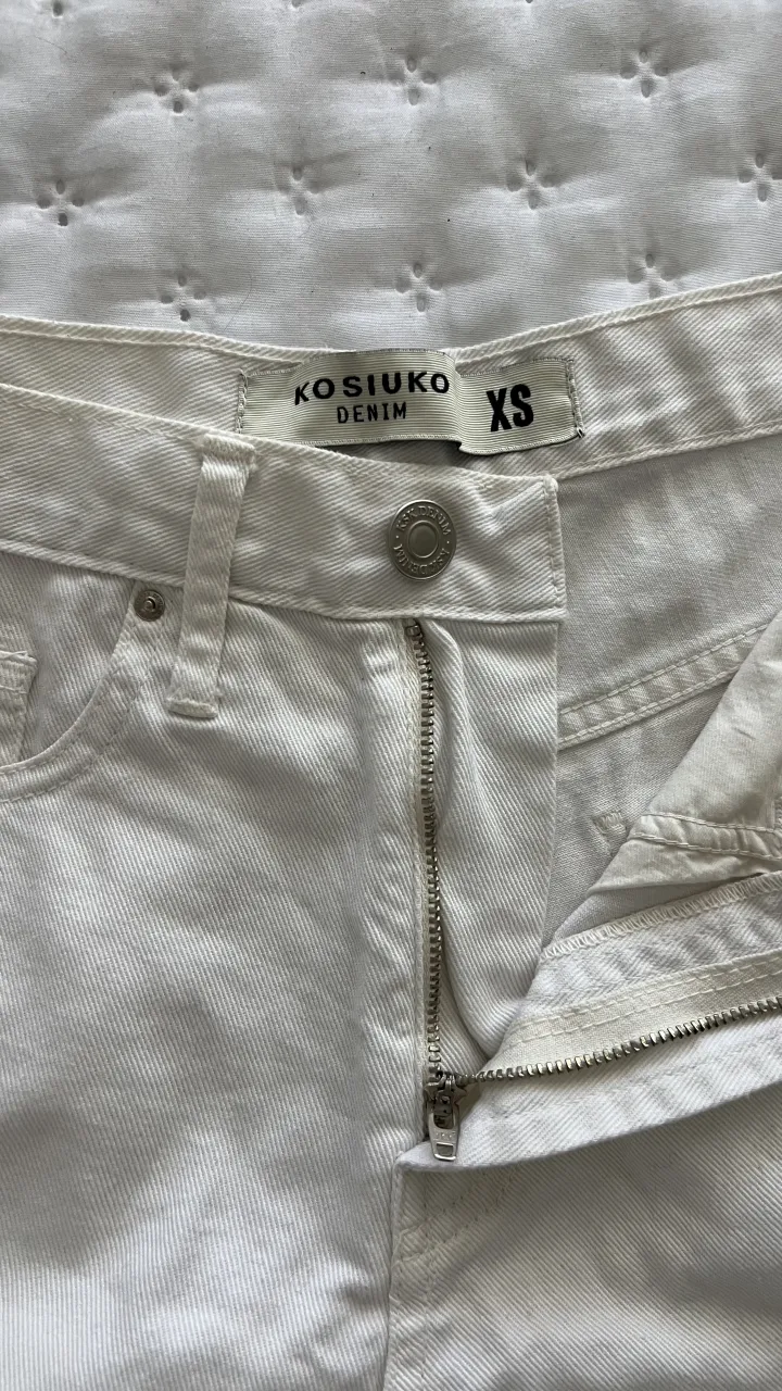 Short Kosiuko - imagen 2