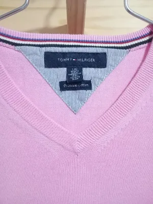 Tommy Hilfiger