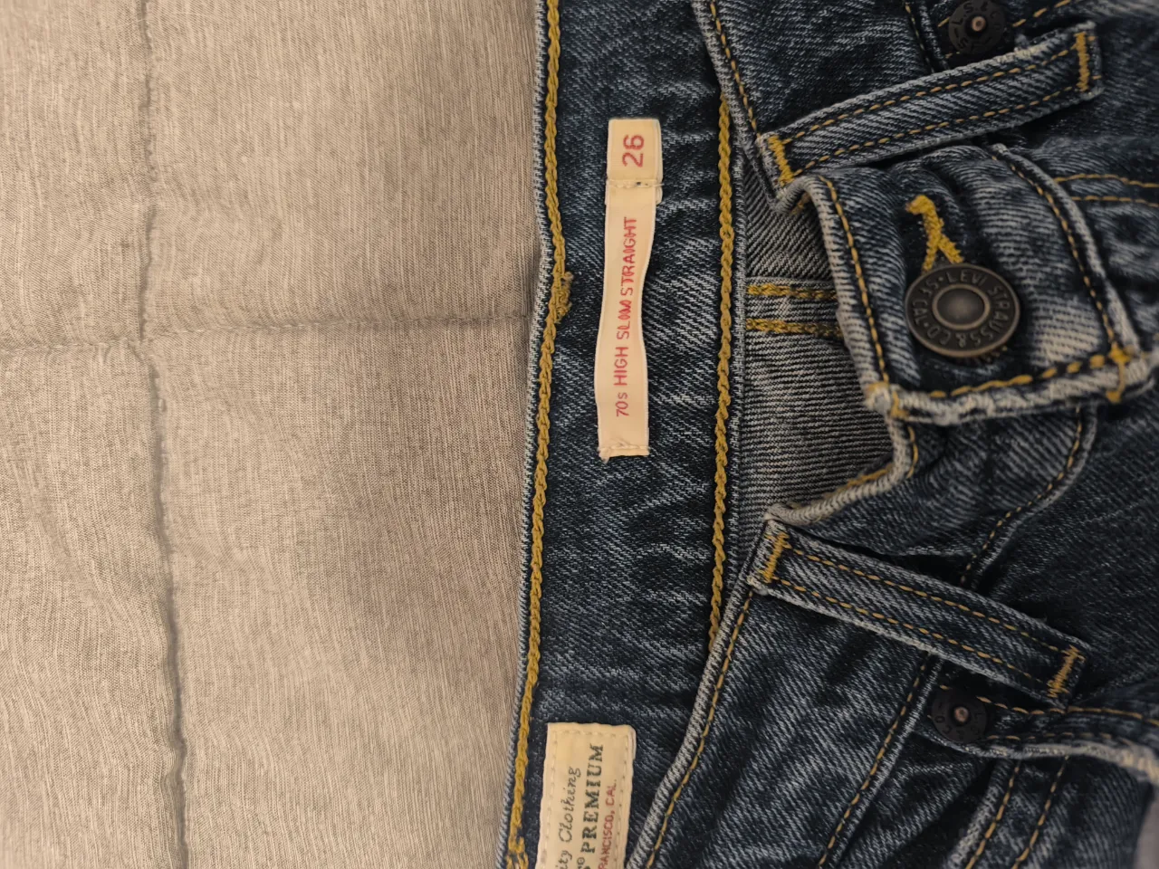 Jean Levi's - imagen 5