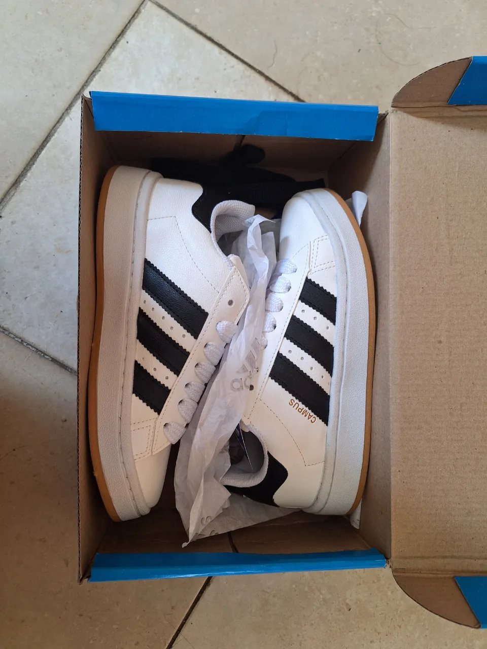 Zapatillas adidas - Vista 2