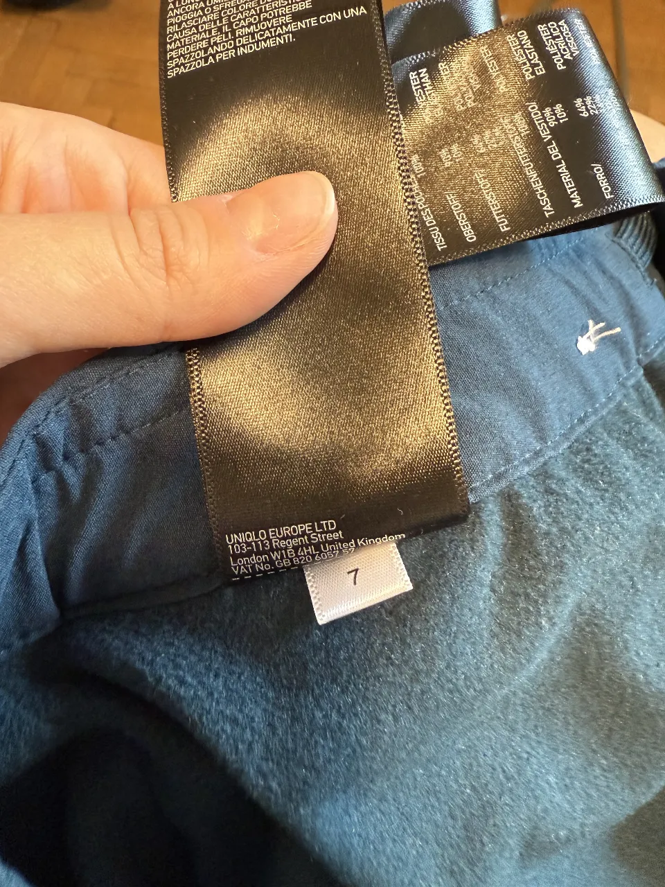 Pantalón Uniqlo - imagen 4