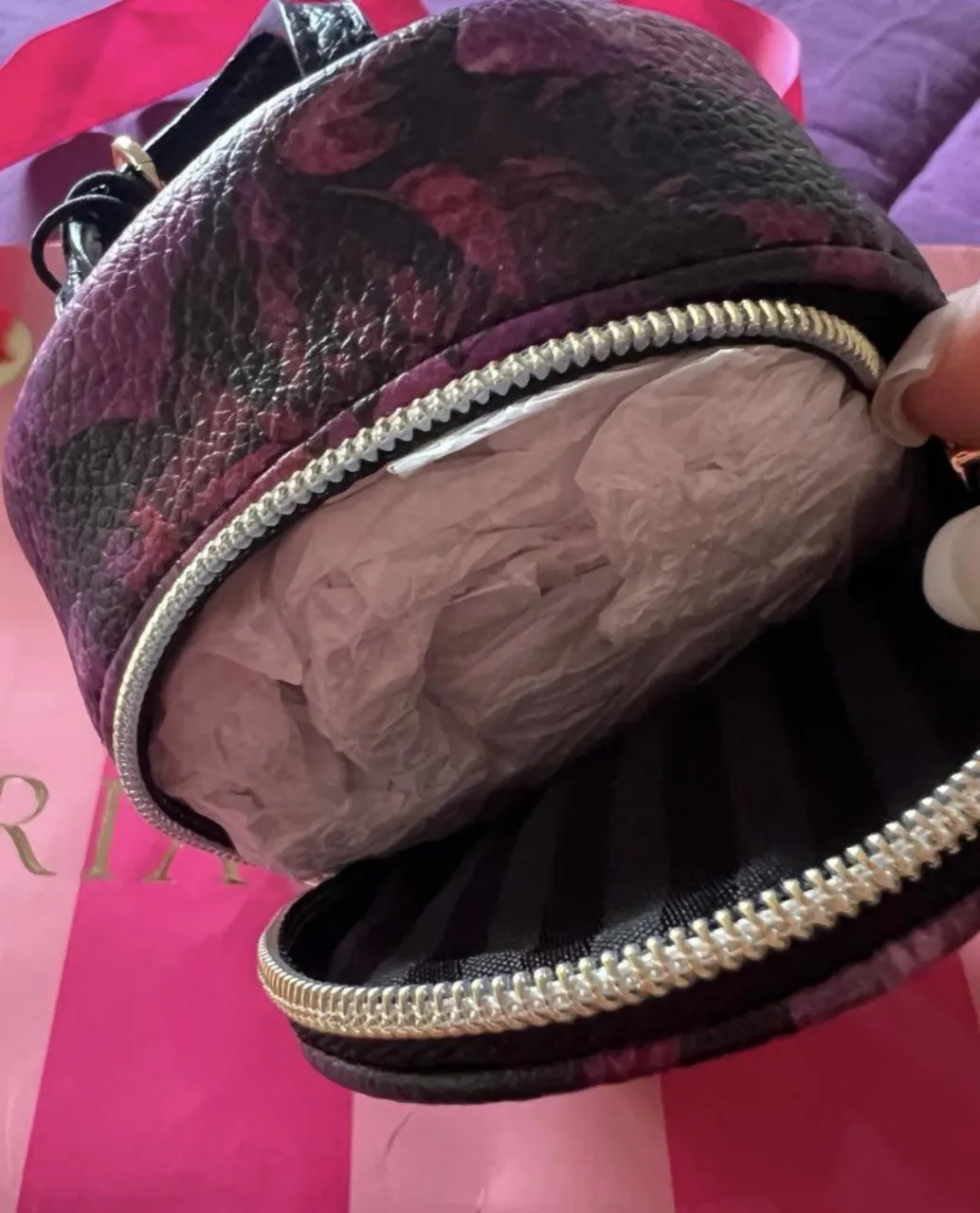 Monedero Victoria's Secret - Vista 2