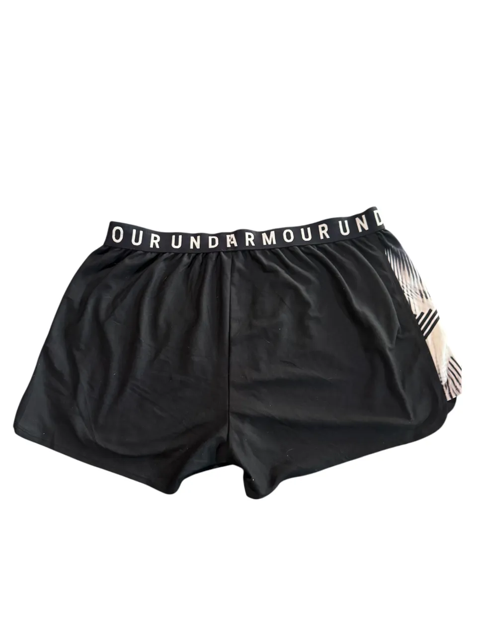 Short Under Armour - imagen 2