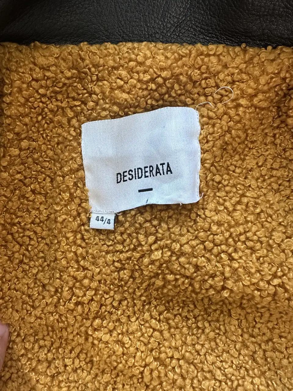 Campera Desiderata - imagen 4