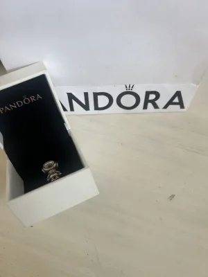Pandora