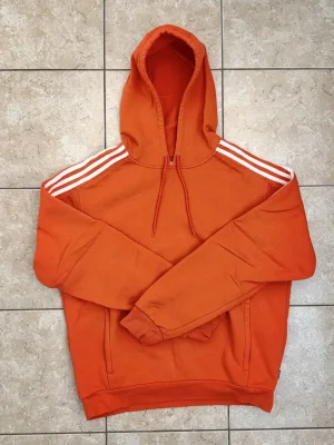 adidas · Talle M