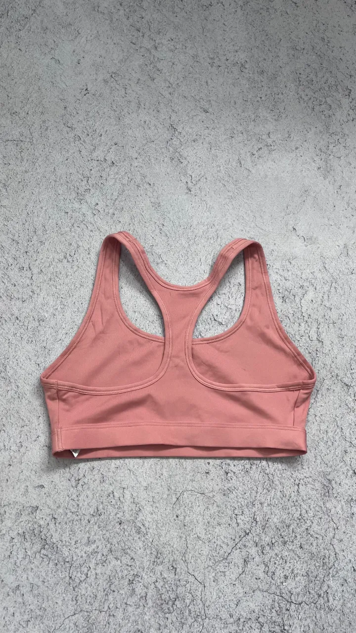 Top Nike - imagen 2
