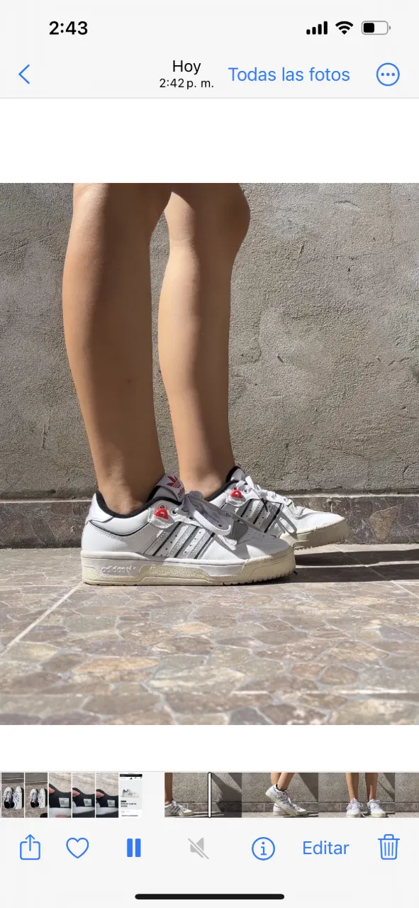 Zapatillas adidas miniatura 5