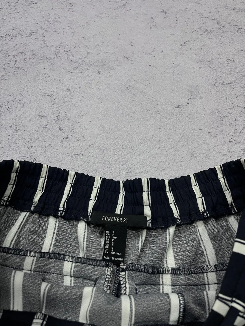 Pantalón Forever 21 - imagen 2