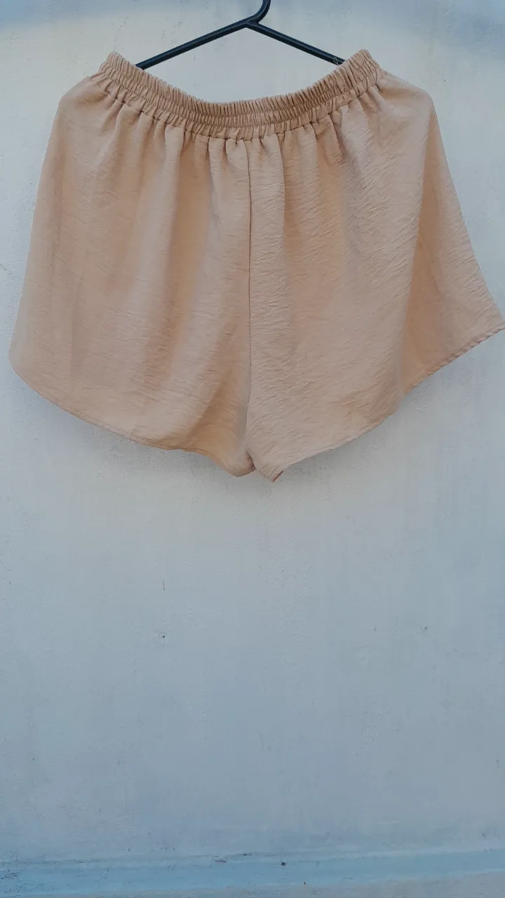 Short A.a.a - imagen 3
