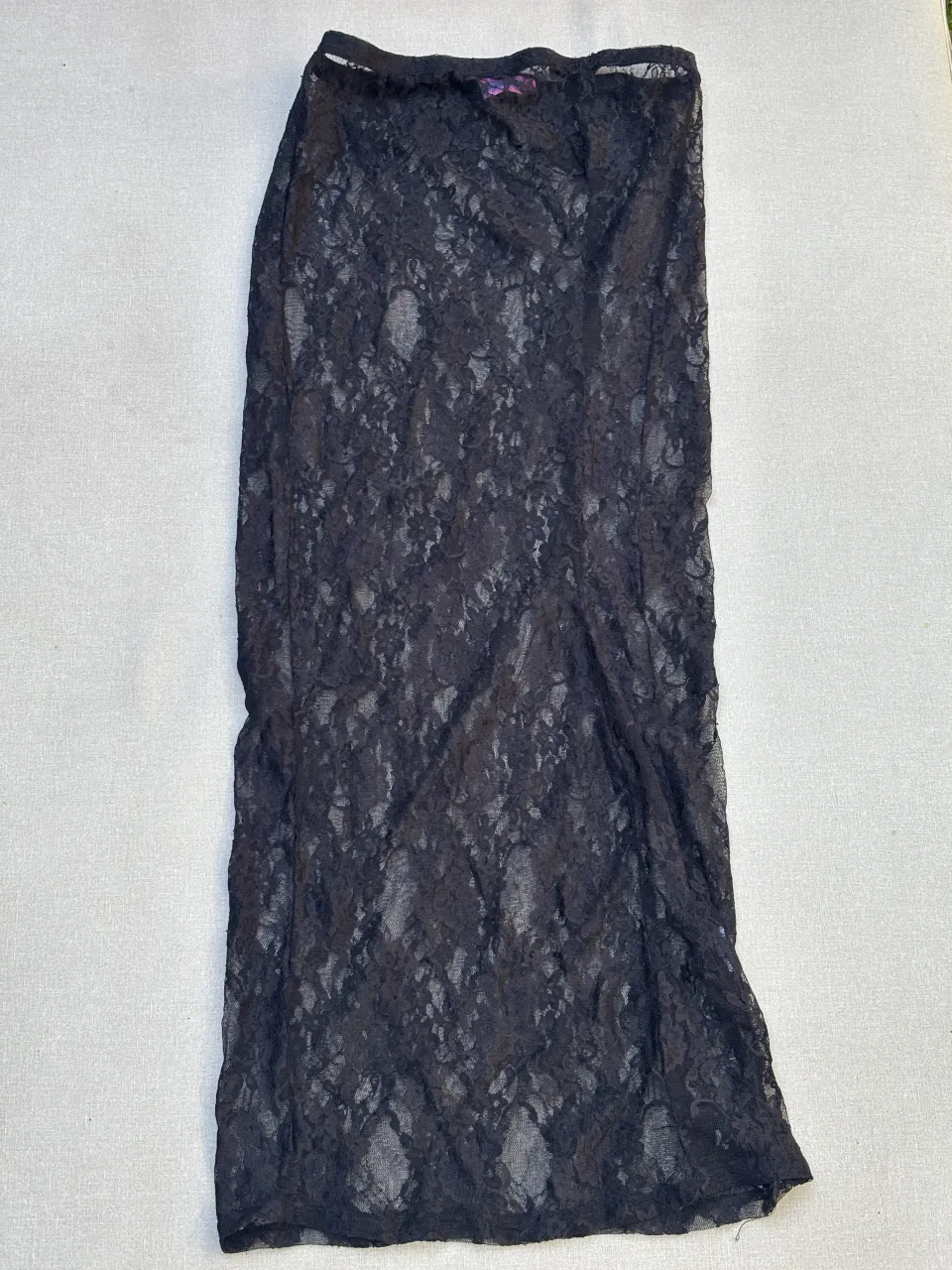 Pollera edikted - imagen 1