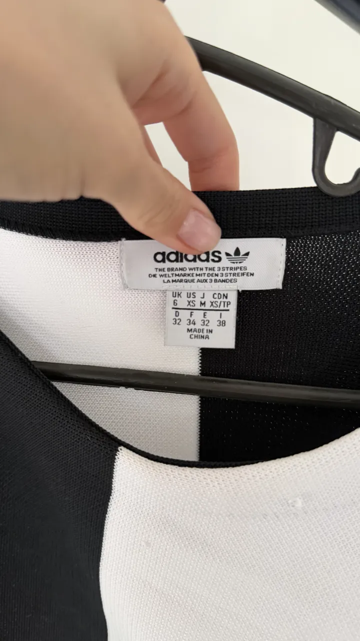 Buzo adidas - imagen 2