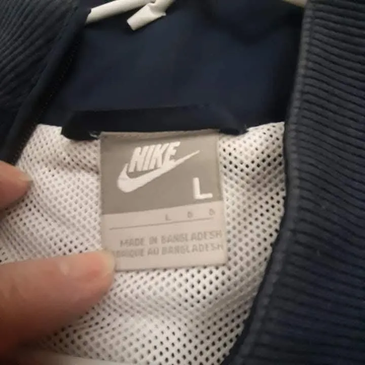 Campera Nike - imagen 4