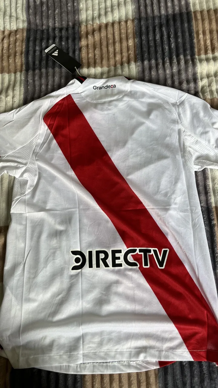 Camiseta River - imagen 5