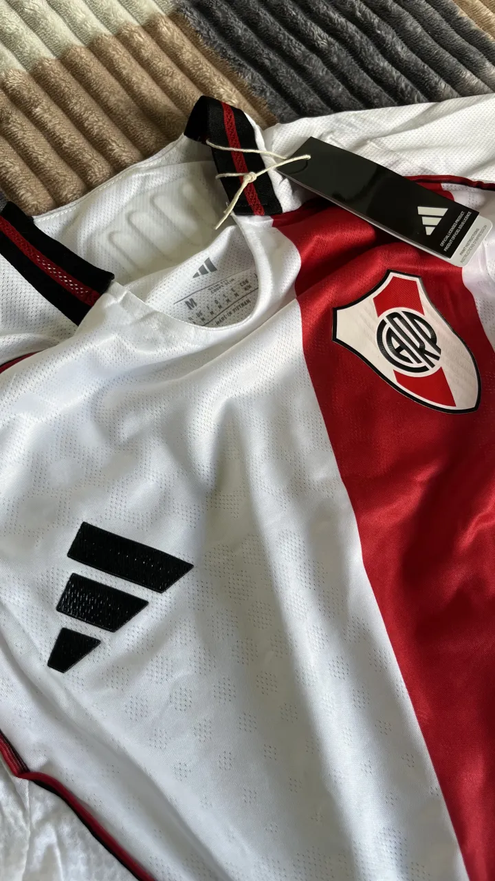Camiseta River - imagen 6