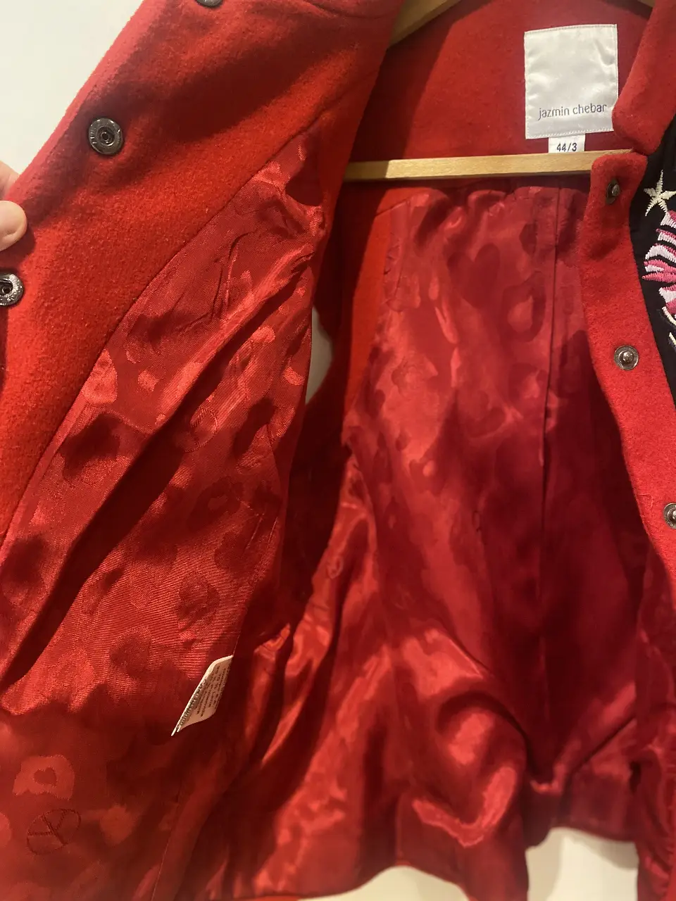 Chaleco Jazmín Chebar - Vista 3