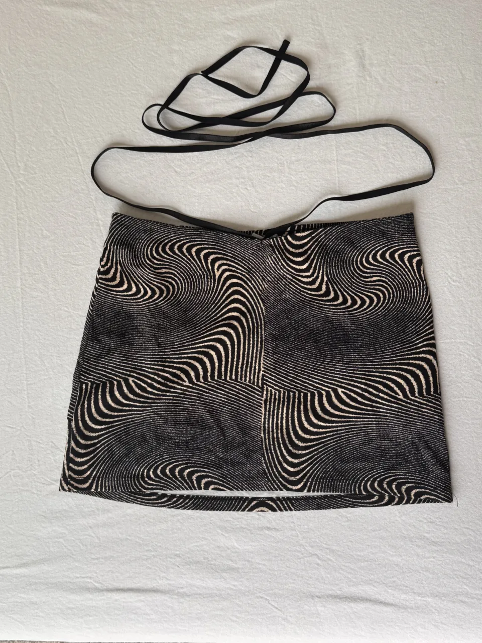 Minifalda Urban Outfitters - imagen 1