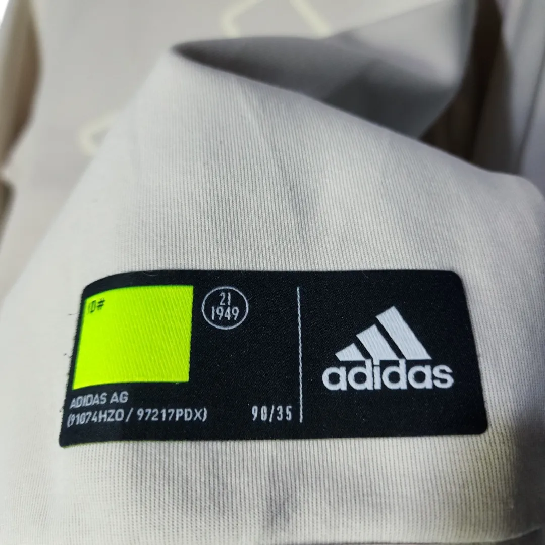 Buzo adidas - imagen 4