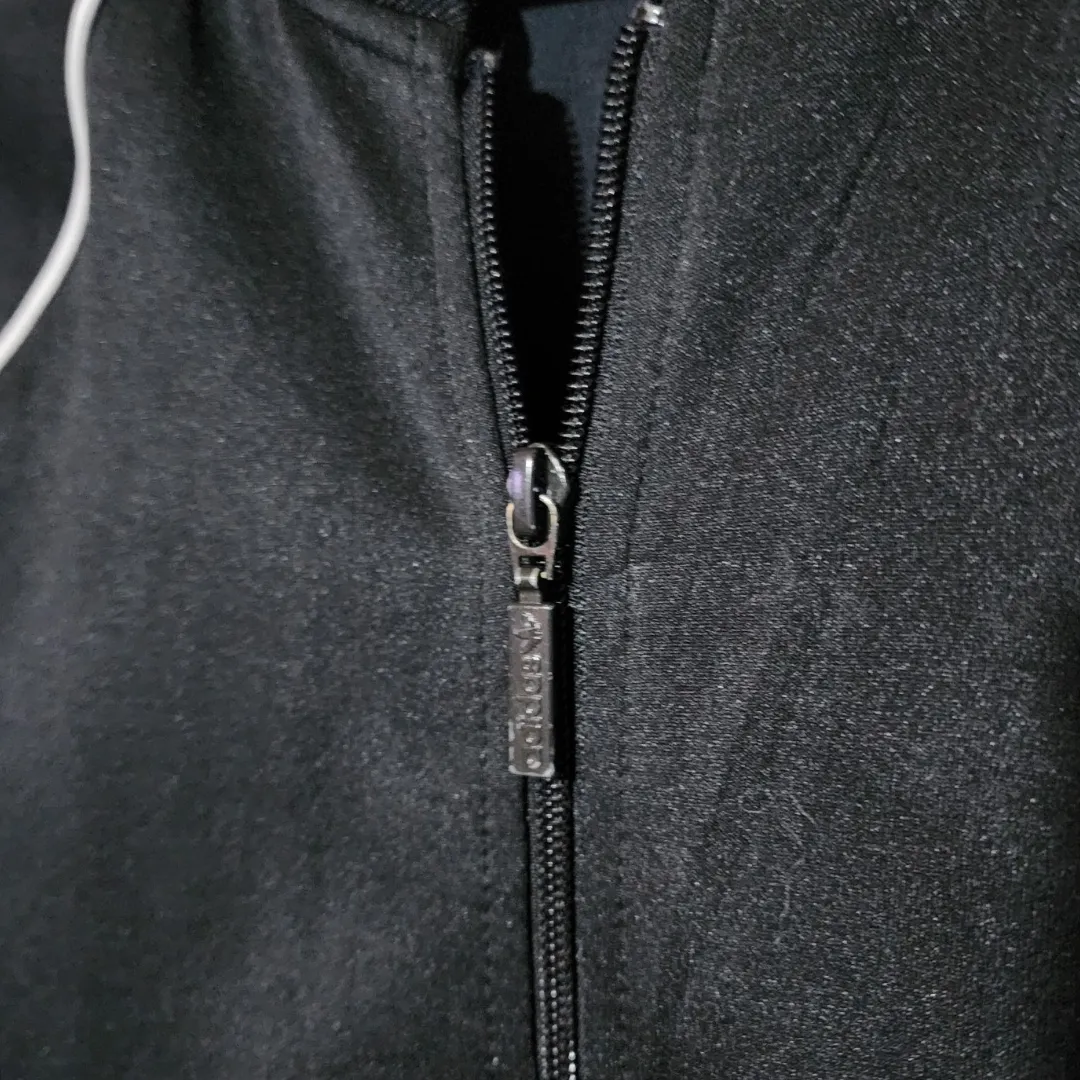 Campera adidas - imagen 4