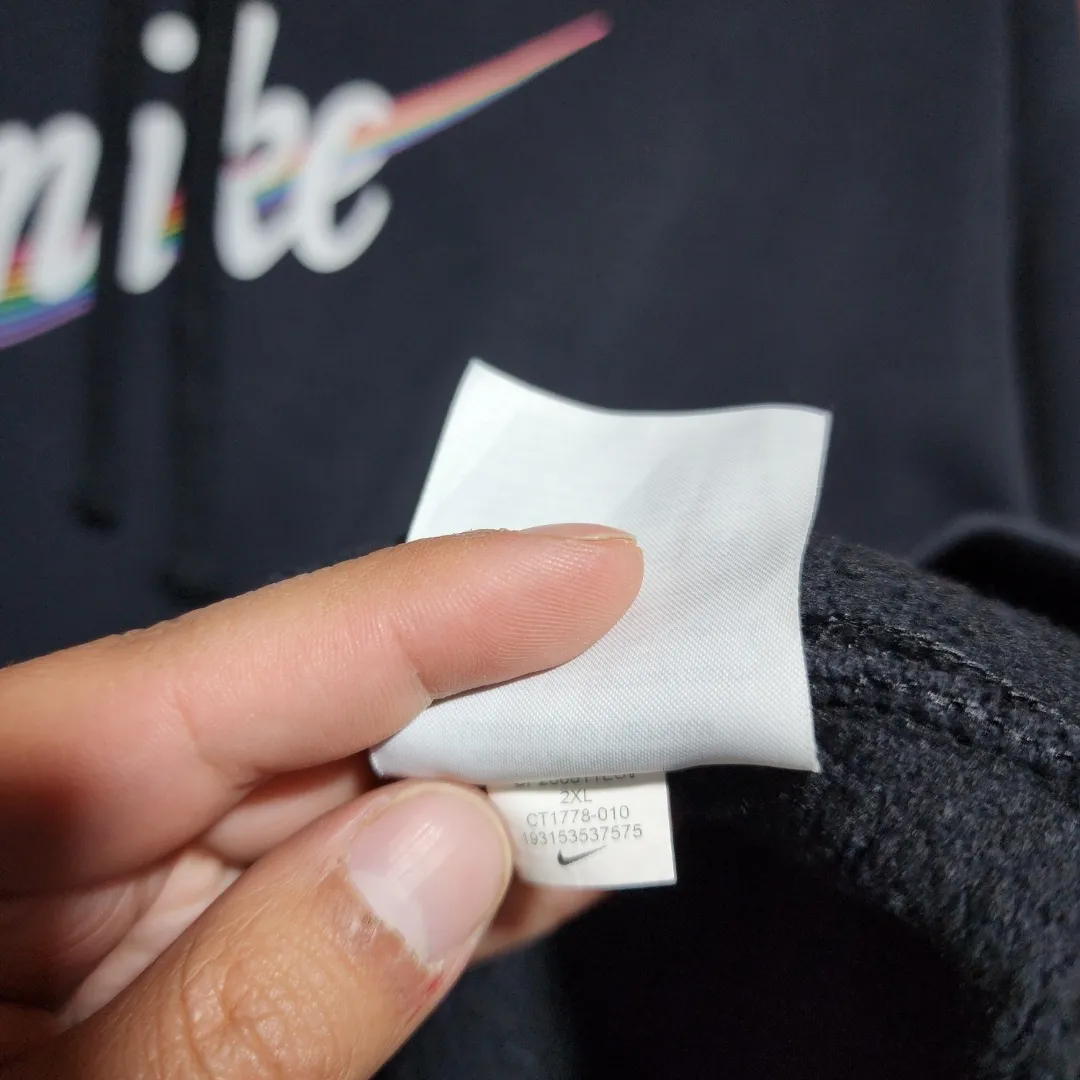 Buzo Nike miniatura 5