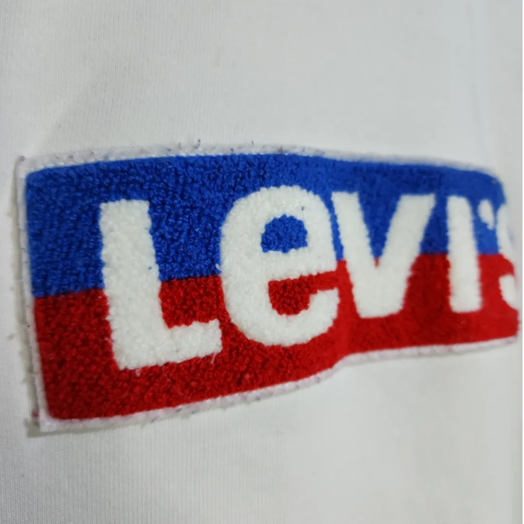 Buzo Levi's - imagen 4