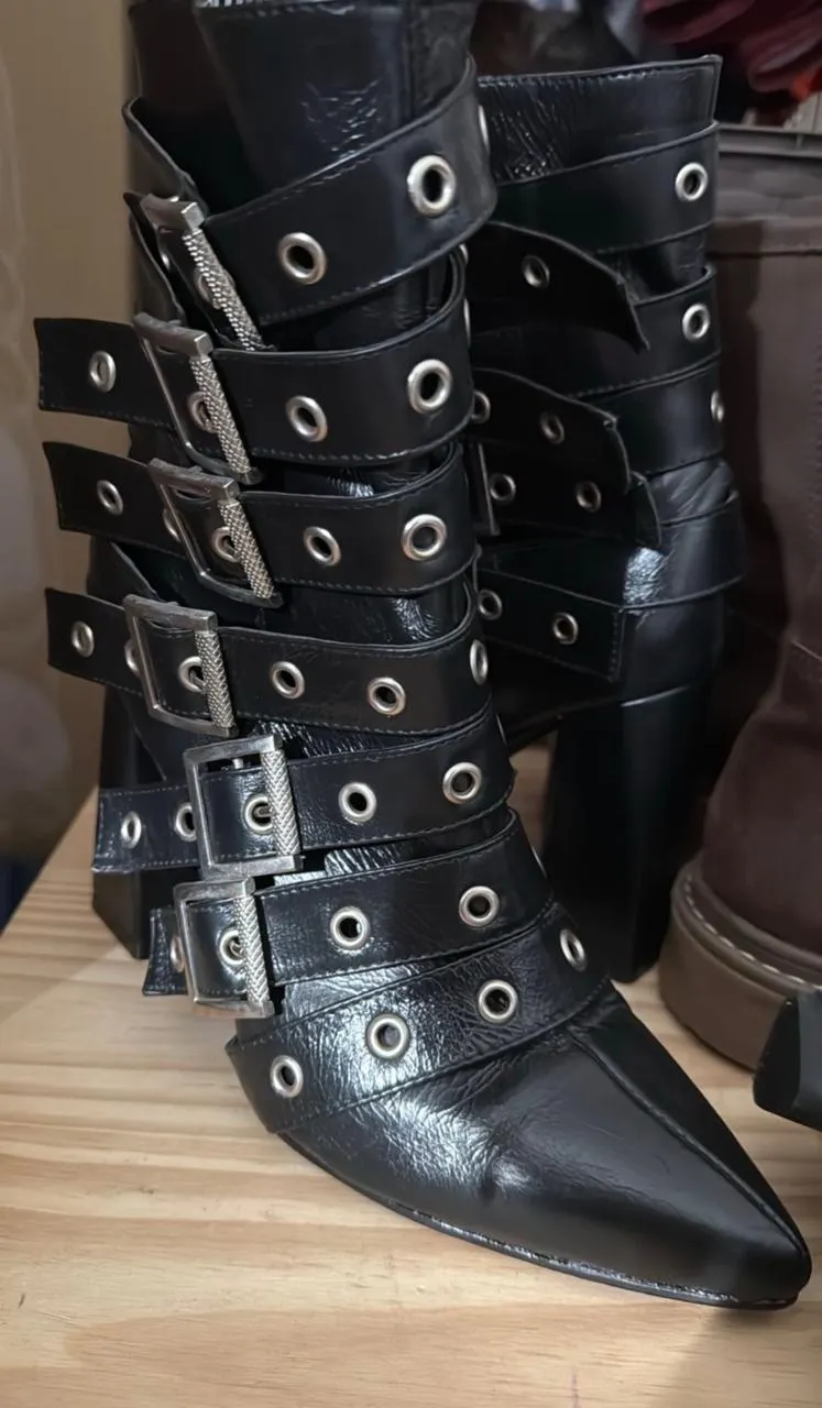 Borcegos Aa collection - imagen 1