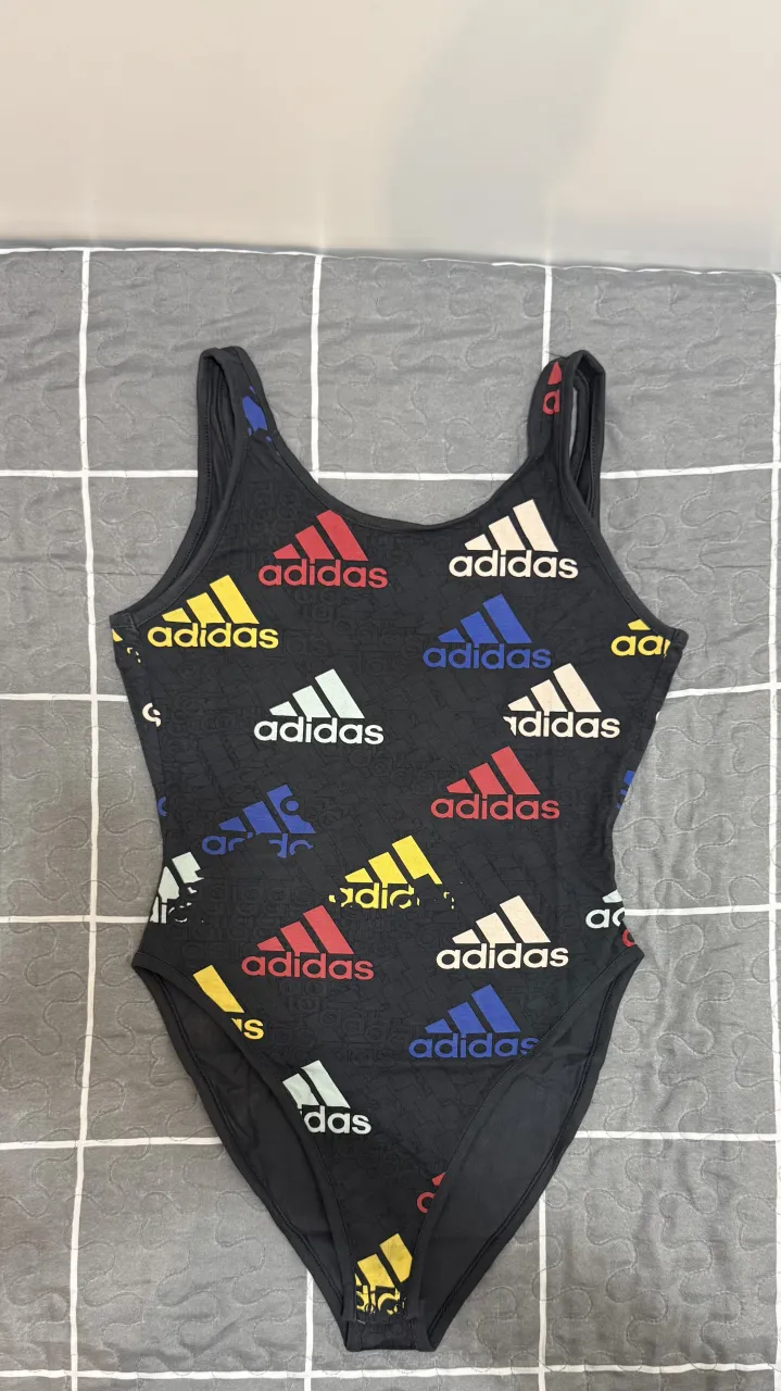 Body adidas - imagen 1