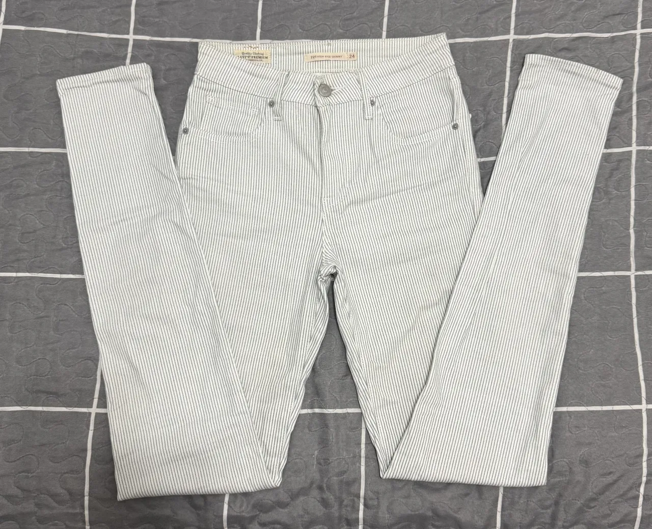 Jean Levi's - imagen 2
