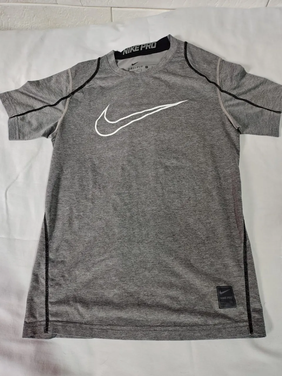 Ropa deportiva Nike - imagen 1
