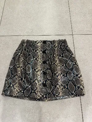 Zara Woman
