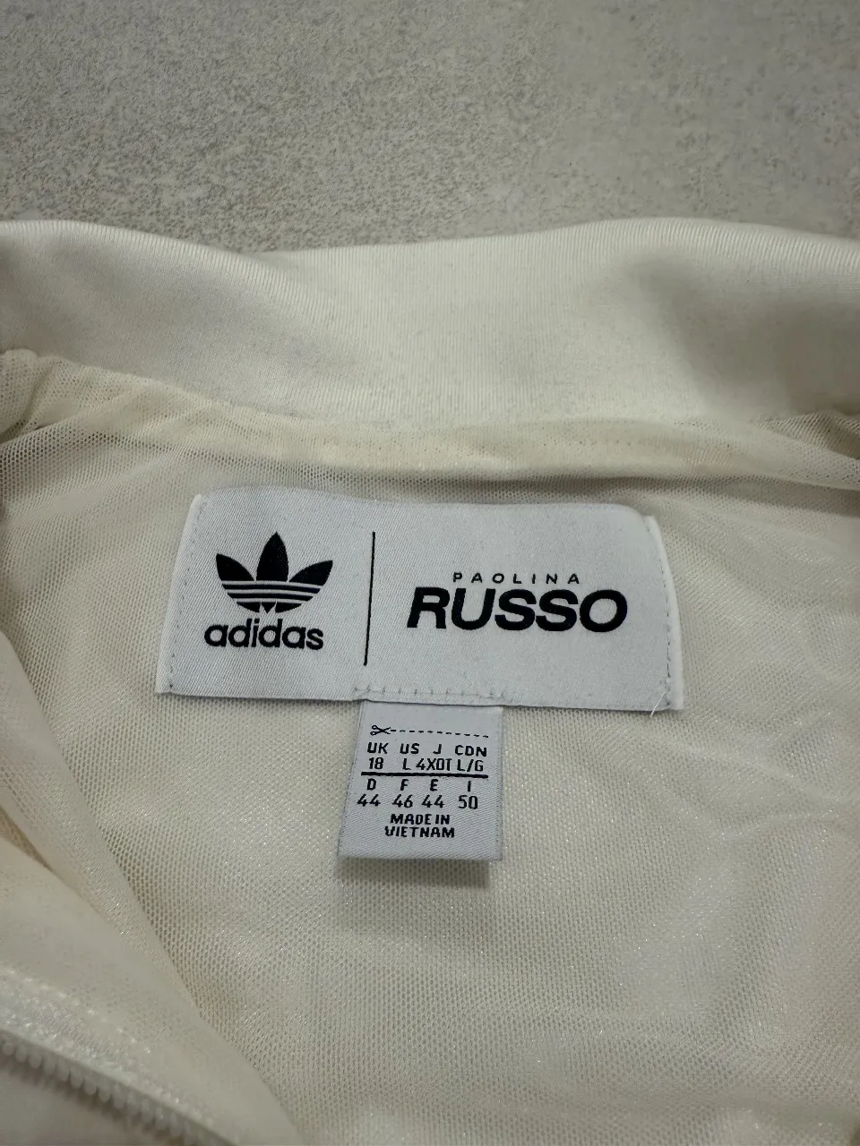 Buzo adidas - imagen 3