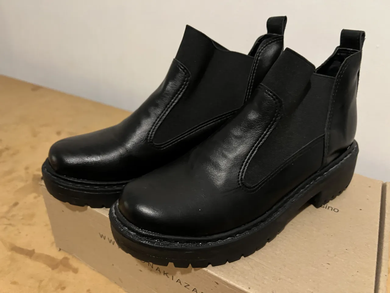 Botas Monakia - imagen 4
