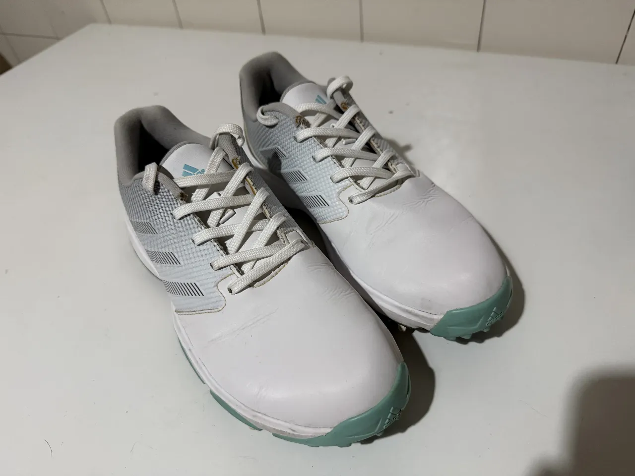 Zapatos adidas - Vista 3