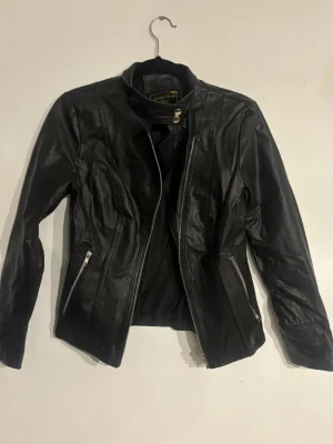 Leather ranch factory