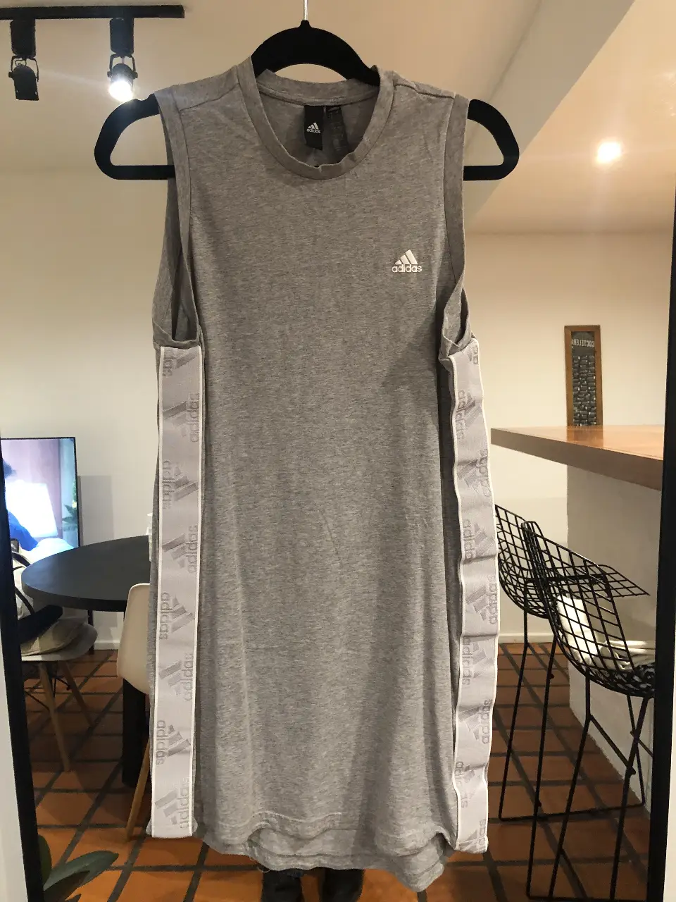 Vestido adidas - imagen 1