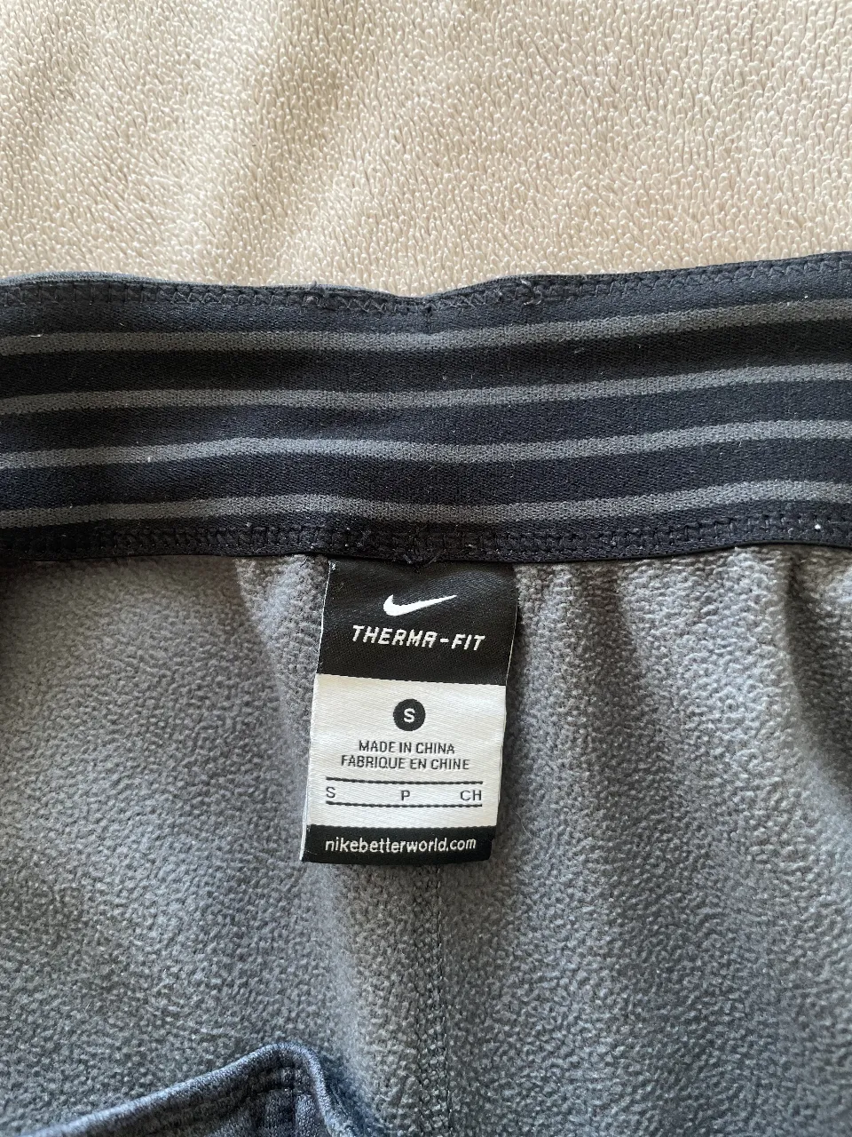 Pantalón Nike - imagen 3