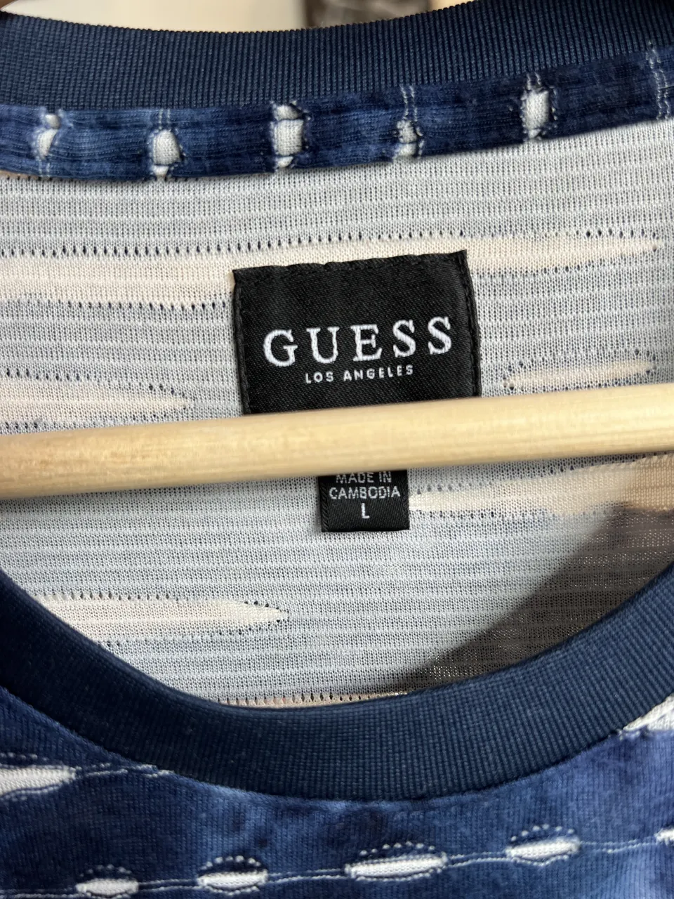 Remera GUESS - imagen 3