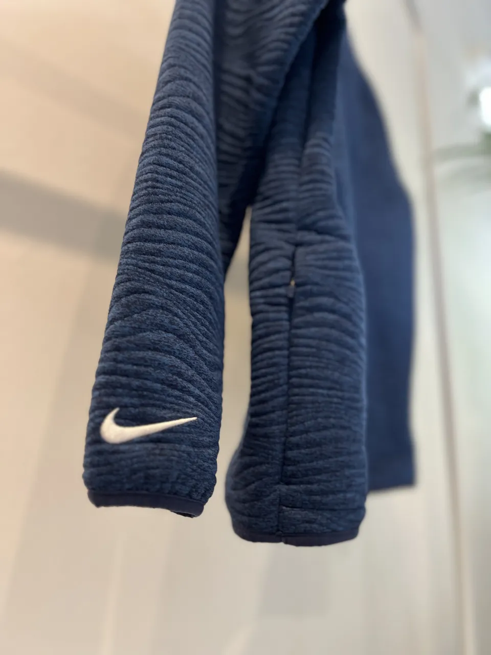 Buzo Nike miniatura 5