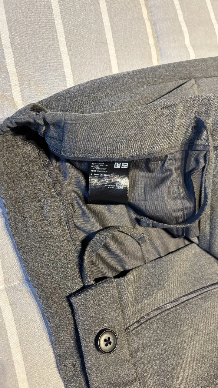 Pantalón Uniqlo - imagen 4