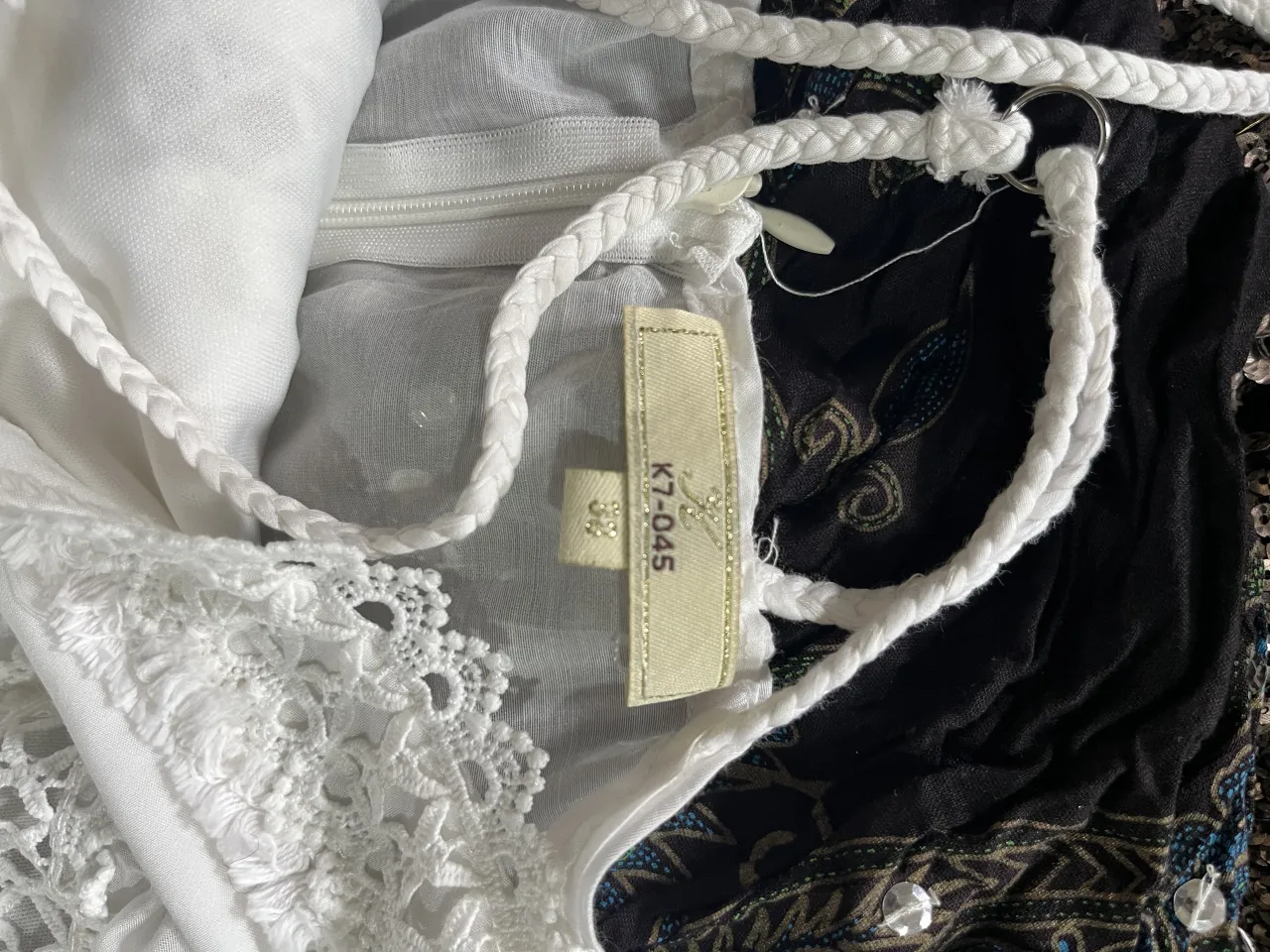 Vestido No sé la marca exactamente - imagen 3
